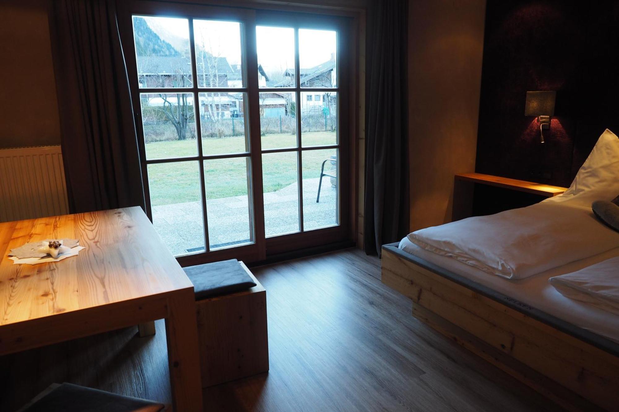 Gaestehaus Edlhuber Mittenwald Quarto foto